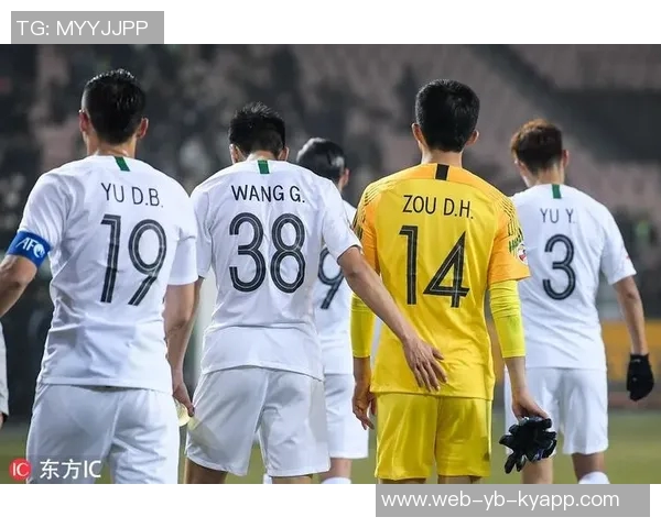 拉米罗今晨回国基本确认不再执教国安球队未来走向引发关注 拉米罗今晨回国基本确认不再执教国安球队未来走向引发关注