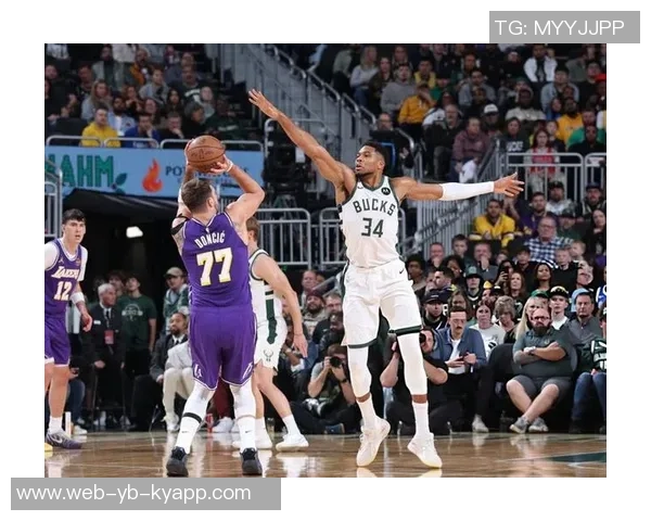 字母哥三季场均30分却未赢系列赛仅次于历史第二人